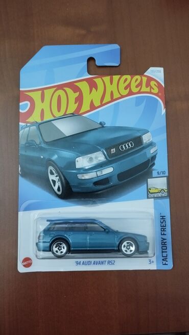 Hot Wheels tərəfindən istehsal olunan bu kolleksiya oyuncaq avtomobili