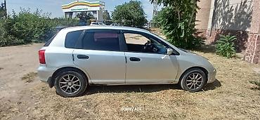 хонда фитт: Honda Civic: 2001 г., 1.6 л, Механика, Хэтчбэк — 3