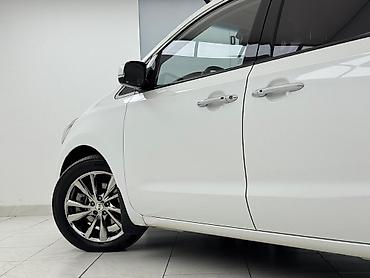 Kia: Kia Carnival: 2019 г., Минивэн — 6