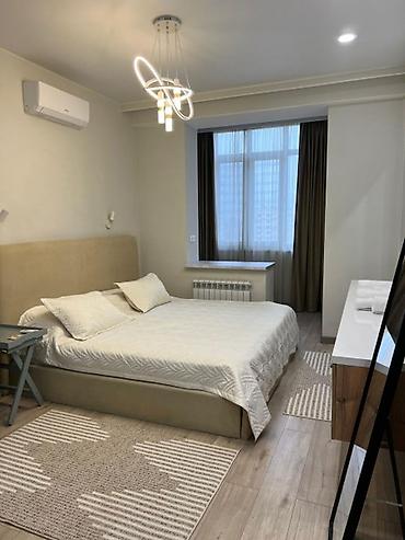 сдаю кв в достуке: For rent 1 bedroom apartment in the city center. 102 Isanova — 1