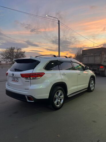 Toyota: Toyota Highlander: 2019 г., 3.5 л, Вариатор, Гибрид, Кроссовер — 8