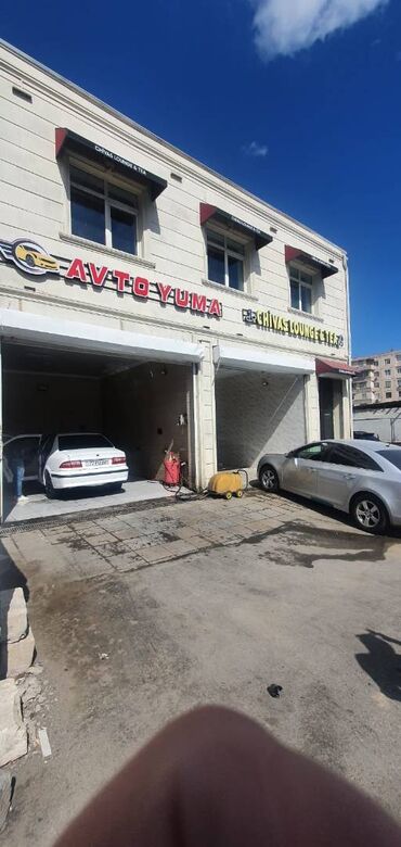 Restoran, kafelər: Yasamalda,obyekt kafe moyka iki obyekt icarəyə verilir.Su işıq — 5