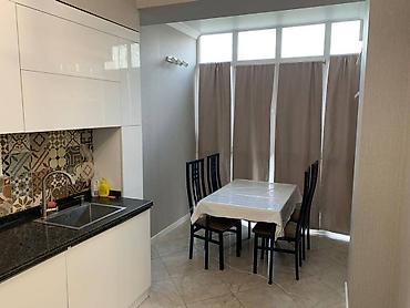 Продажа квартир: 2 комнаты, 76 м², 4 этаж — 14