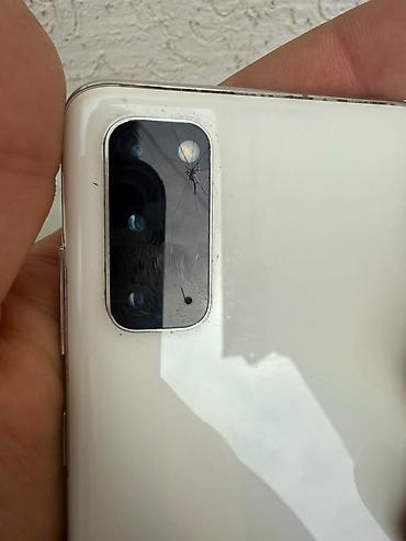 Мобильные телефоны и аксессуары: Samsung Galaxy S20, Б/у, цвет - Белый — 3