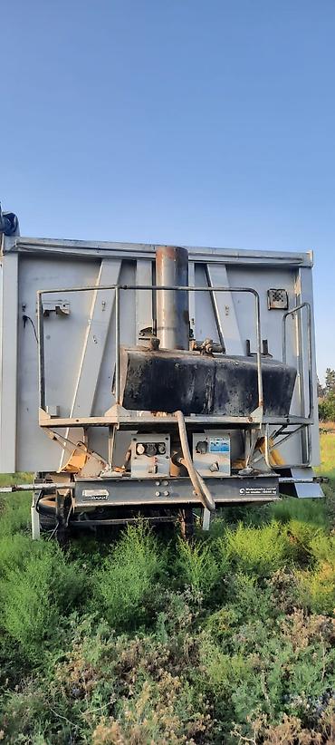 Коммерческий транспорт: Yük daşıma üçün qoşqu – üç oxlu, metal bortlu yarımqoşqu — 4