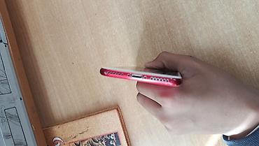 айфон зарядник оригинал: IPhone 7, Б/у, Красный — 6