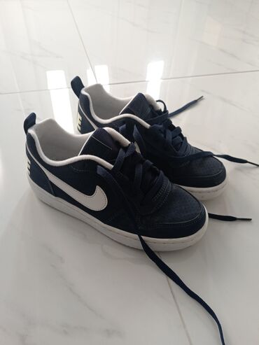 Patike: Nike, Veličina - 36 — 30