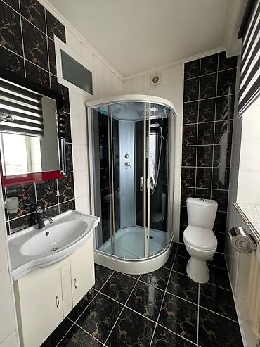 Долгосрочная аренда домов: 300 м², 7 комнат at lalafo.kg — 15 Долгосрочная аренда домов: 300 м², 7 комнат — 15