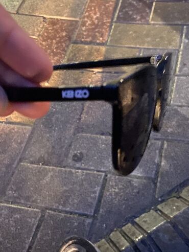 черные очки: Очки kenzo paris оригинал Есть торг Сломана одна прозрачная штучка