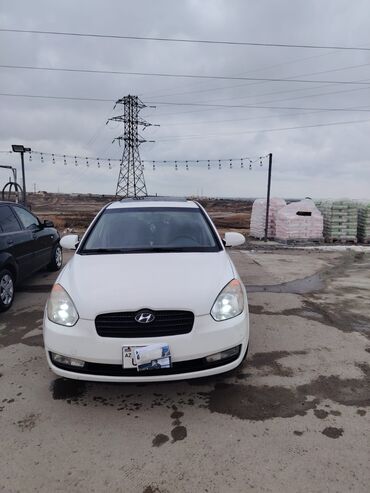 Hyundai: Hyundai Accent: 1.6 l | 2007 il Ofrouder/SUV