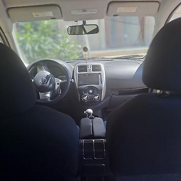 nıssan march: Nissan March hatchback - Korpus: 5 qapılı kompakt hatchback — 4