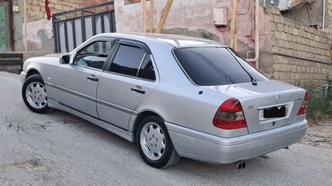 Mercedes-Benz: Mercedes-Benz C 280: 2.8 l | 1995 il Sedan