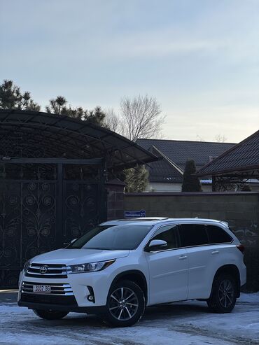 Toyota: Toyota Highlander: 2018 г., 3.5 л, Типтроник, Бензин, Внедорожник