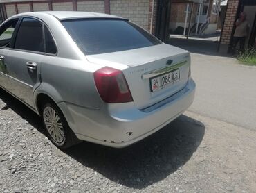 полики для авто бишкек цена: Daewoo Lacetti: 2009 г., 1.6 л, Механика, Бензин, Седан