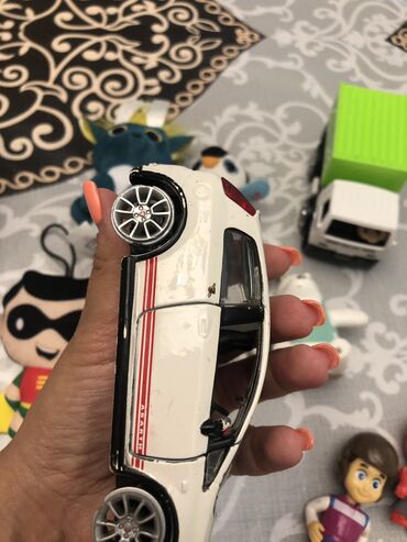 Oyuncaqlar: Oyuncaqlar,metal arabalar,mashinlar,yumshaq oyuncaq — 5
