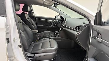 Hyundai: Hyundai Avante: 2018 г., 1.6 л, Автомат, Бензин, Седан — 12