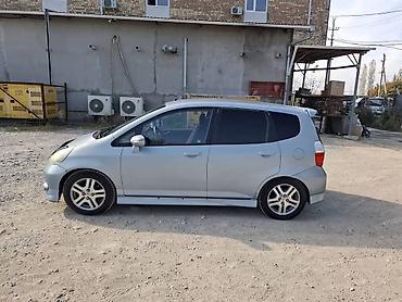 honda adissei: Honda Jazz: 2007 г., Автомат, Бензин, Хэтчбэк — 4