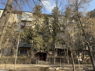 Продажа квартир: 3 комнаты, 58 м², 104 серия, 1 этаж, Старый ремонт