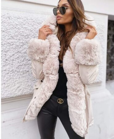 Zimske jakne: Vas omiljeni model jakni je dostupan po super ceni - 6800 din - — 7