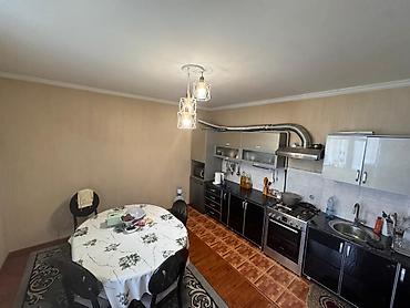 Продажа коттеджей и домов: Продаётся 2-этажный дом с жилым цокольным этажом в ж/м Кок-Жар 📍 — 8