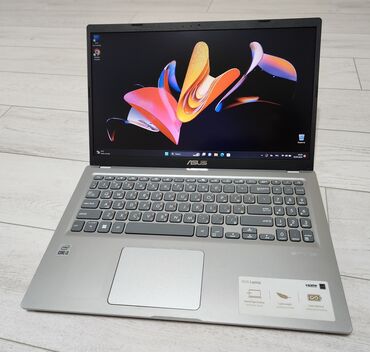 Ноутбуки, компьютеры: Ноутбук, Apple, 8 ГБ ОЗУ, Intel Core i3, 15.6 ", Б/у, Для работы, учебы, память HDD + SSD