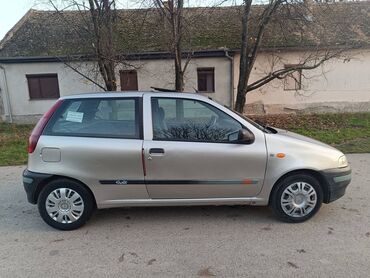 Fiat: Fiat Punto: 1.2 l | 1999 г. 200000 km Hečbek na lalafo.rs — 11 Fiat: Fiat Punto: 1.2 l | 1999 г. 200000 km Hečbek — 11
