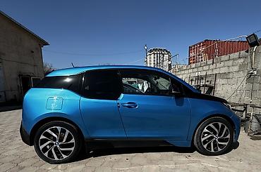 byd e1: BMW i3: 2018 г., 0.1 л, Автомат, Электромобиль, Хэтчбэк — 2