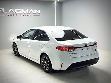 argb controller: Toyota Corolla: 2023 г., 1.8 л, Вариатор, Гибрид, Седан — 7