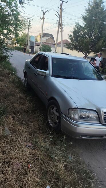 дверные карты мерседес 124: Mercedes-Benz C-Class: 1995 г., Автомат, Седан