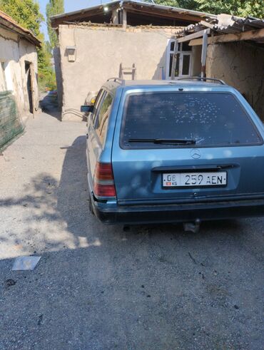 мерседес грузовой 817: Mercedes-Benz W124: 1987 г., 2.3 л, Механика, Бензин, Универсал