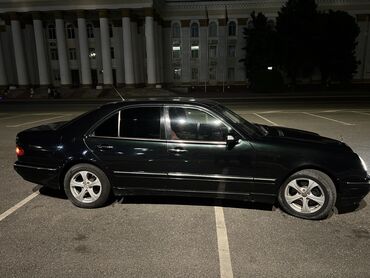 Mercedes-Benz: Mercedes-Benz : 2001 г., 2.7 л, Механика, Дизель, Седан
