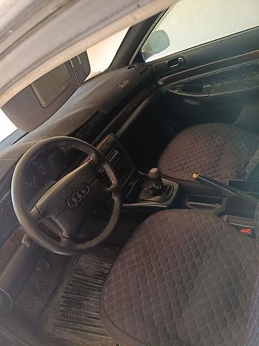 Транспорт: Audi A4: 1996 г., 1.8 л, Механика, Бензин, Седан — 5