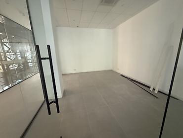 бутик тц: Бутик, 21 м², С ремонтом — 5