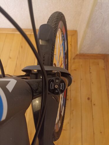 Şəhər velosipedləri: Yeni Şəhər velosipedi Velocruz, 29", sürətlərin sayı: 21, Ödənişli çatdırılma — 12