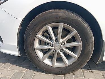битый саната: Hyundai Sonata: 2020 г., 2 л, Автомат, Газ, Седан — 5