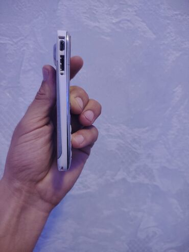 Digər mobil telefonlar: Orginal Antikvar Telefonlardi Hamısı əvvələr işlətmişəm içində — 9