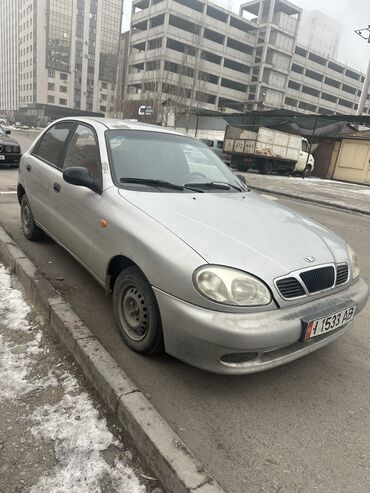 Daewoo: Daewoo Lanos: 2002 г., 1.5 л, Механика, Бензин, Хэтчбэк