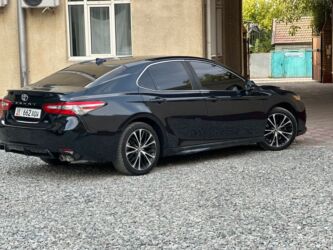 машина kg бишкек тойота: Toyota Camry: 2018 г., 2.5 л, Автомат, Бензин, Седан