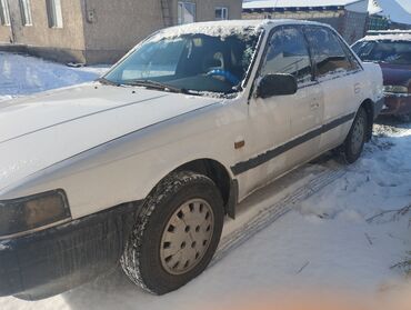 mazda 626 1990: Mazda 626: 1990 г., 2 л, Механика, Бензин, Седан