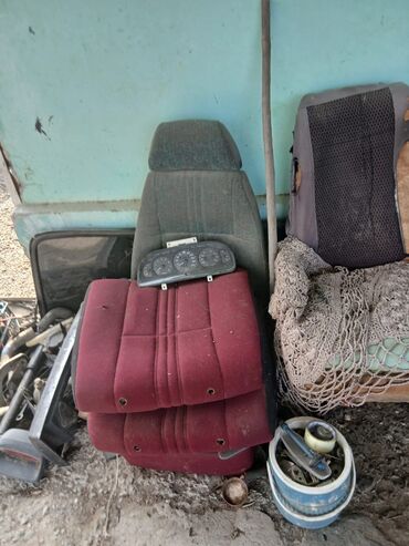 Digər avtomobil ehtiyat hissələri: VAZ üçün ehtiyat hissələri və kuzov detalları - Gümüş rəngli ön və — 9