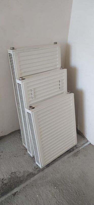 ikinci əl radiatorlar: Panel Radiator