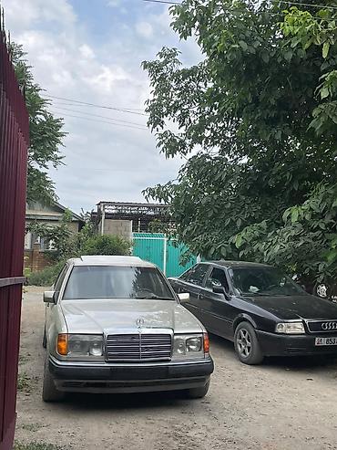 Mercedes-Benz: Mercedes-Benz W124: 1991 г., 2.3 л, Автомат, Газ, Седан — 5