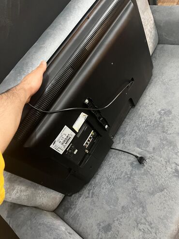 tv satışı: Yeni Televizor Samsung LCD 40" UHD (3840x2160), Ünvandan götürmə, Ödənişli çatdırılma