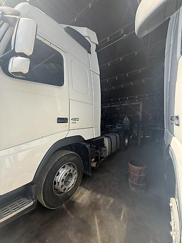 Унаа: Сүйрөгүч, Volvo, Прицепсиз — 5