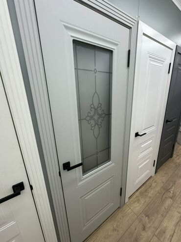 Doors with glass: Межкомнатные двери со стеклом