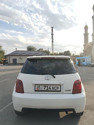 смешанный: Toyota Ist: 2004 г., Автомат, Бензин — 4