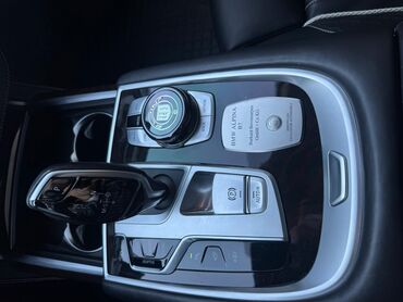 BMW: BMW 750: 2020 г., 4.4 л, Автомат, Бензин — 10