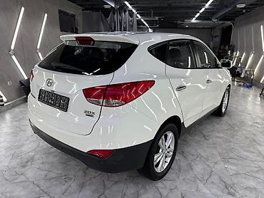 suv: Hyundai Tucson: 2010 г., 0.2 л, Автомат, Дизель, Внедорожник — 5