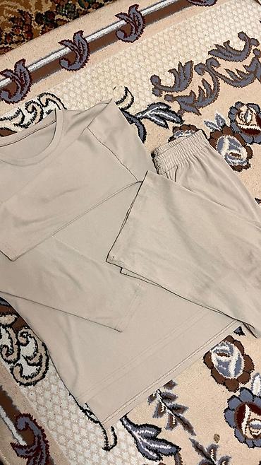 Другая женская одежда: Все по 200 сом 
самовывоз — 11