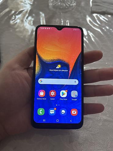 galaksi electronics: Samsung Galaxy A10, 32 GB — 1